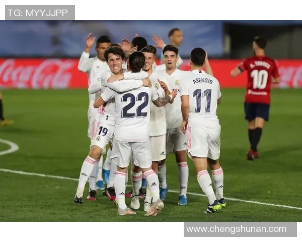 皇马历届国际球星汇聚：探索全球足球传奇的西甲之路